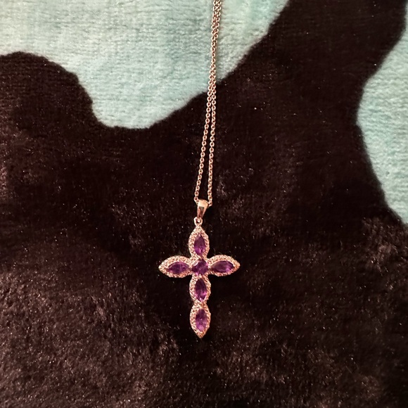 All pretty - Picture 5 of 10